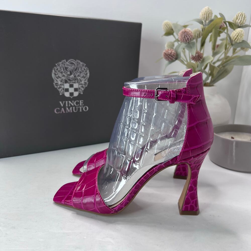 Vince Camuto Reesera Deep Magenta Croco Sandal Women's 5M NWB Barbie - Picture 3 of 11